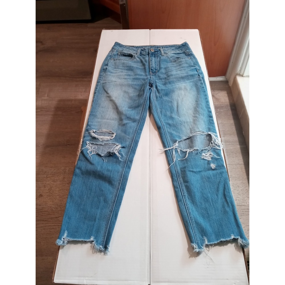 American Eagle High Rise Tomgirl Ripped Blown Out Jeans Size 0. 26X25 Grunge Y2K - Picture 12 of 16
